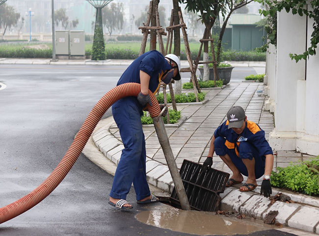 Bảng báo giá rút hầm cầu quận Tân Phú phụ thuộc vào nhiều yếu tố