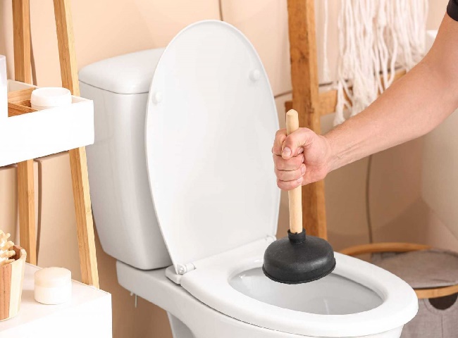 Th&ocirc;ng bồn tiểu nam quận T&acirc;n Ph&uacute; quy tr&igrave;nh chuy&ecirc;n nghiệp